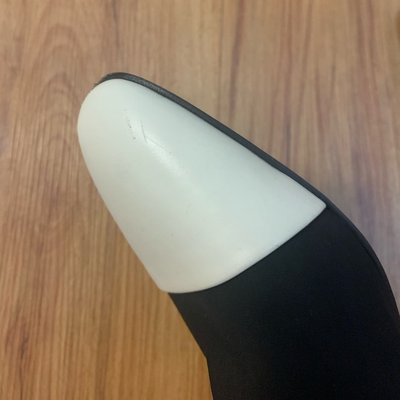 Via Spiga Tate Cap Toe Leather Slip On Loafers - Picture 8 of 11